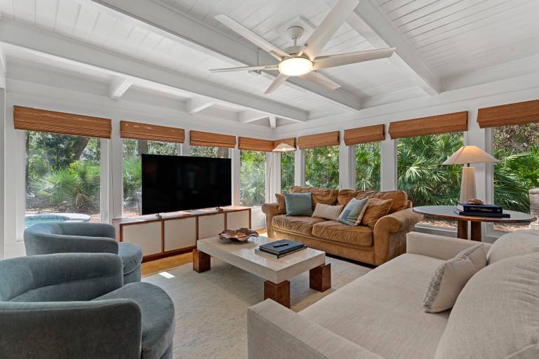 Vacation home with barbecue, private pool & jacuzzi | City view | Suitable for remote work in Hilton Head Island, SC