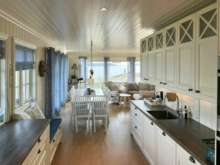 House with terrace, yard & barbecue | Sea view | Suitable for remote work — photo 5