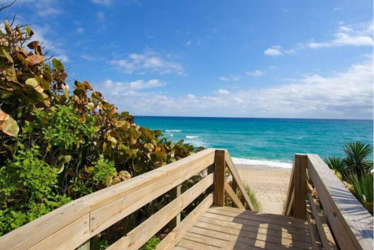 House West Palm Beach