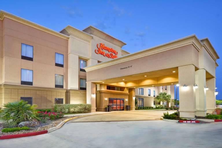 Hampton Inn & Suites Brenham in Brenham, TX