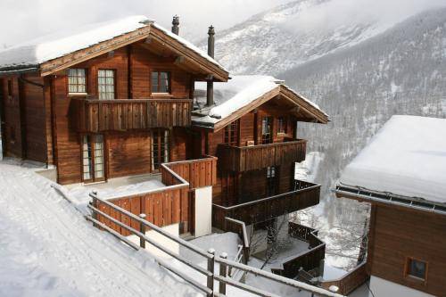 Huis  Saas-Grund