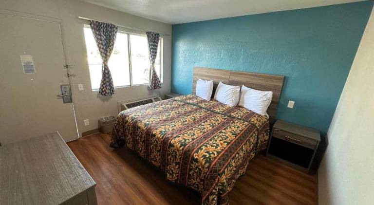 Super 7 Inn in Joplin, MO