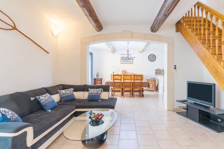 Fully equipped charming house with fast internet, patio & private pool | Garden view | Pet-friendly — photo 5