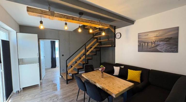 Holiday apartment with patio, barbecue & garden — photo 4