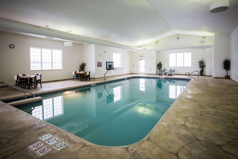 Sleep Inn & Suites Conference Center Eau Claire North — photo 3