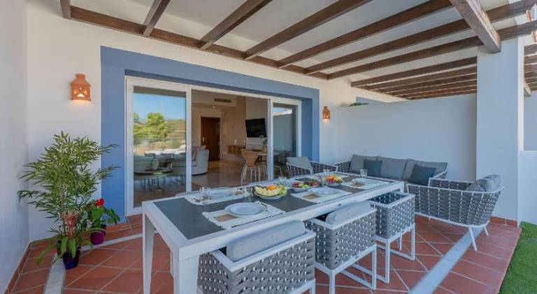 Paradisiacal 3 BDRM Apt with Sea Views, Gym & Spa — photo 5