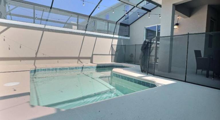 Vacation home with pool & jacuzzi | Pets are welcome — photo 5
