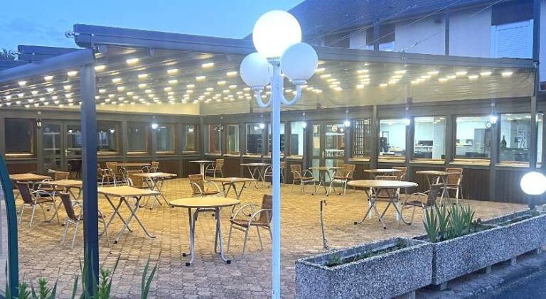 Contact Hotel Arc-En-Ciel - Renove — photo 2