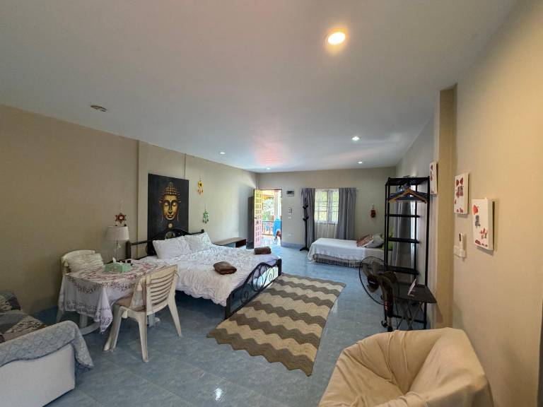 Rustic apartment at the beach — photo 2