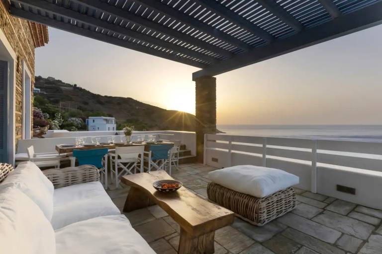 Beachfront Andros Retreat Villa Stenies Thalassa Private Pool 4 bedrooms — photo 2
