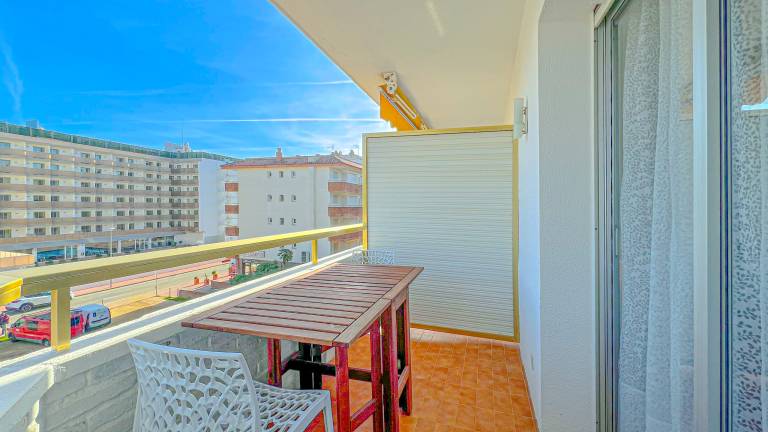 Rental apartment with yard & pool | Close to the beach | Pets allowed — photo 2
