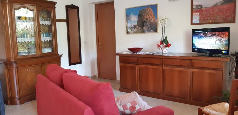 Villa with private pool, yard & barbeque | Nature view — photo 5