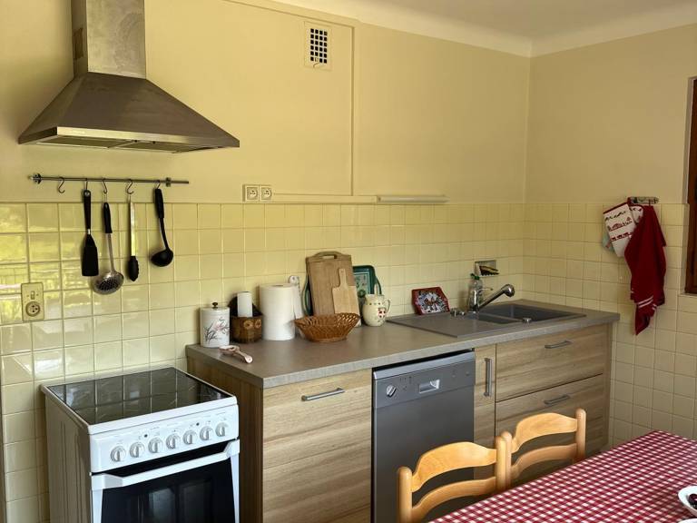 Apartment with BBQ — photo 2