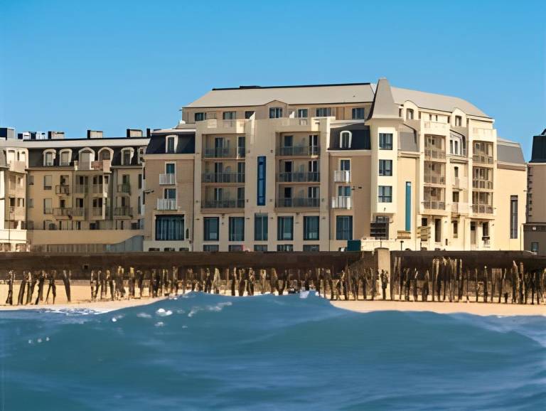 Le Nouveau Monde Hotel in Dinard