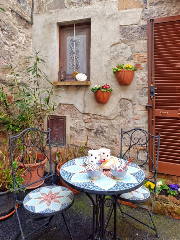 Fully equipped lovely house with terrace | Pet-friendly — photo 2