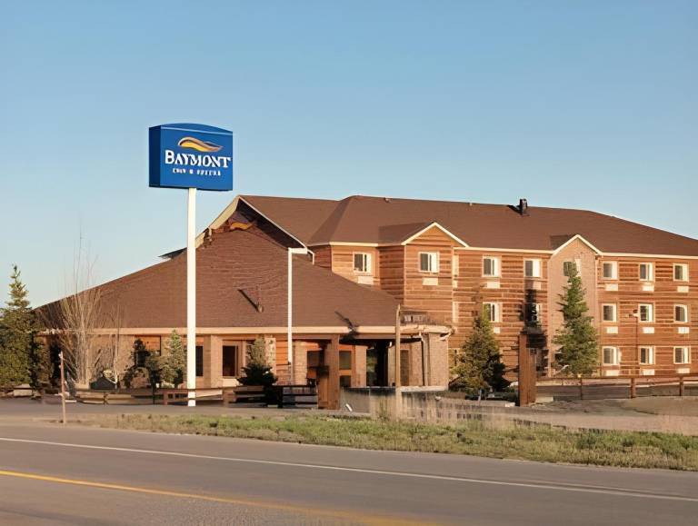 Pinedale Hotel & Suites in Pinedale, WY