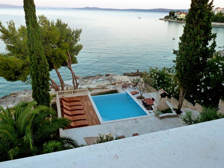 Fully equipped villa with barbecue, garden & patio | Beach view | Pet-friendly — photo 3