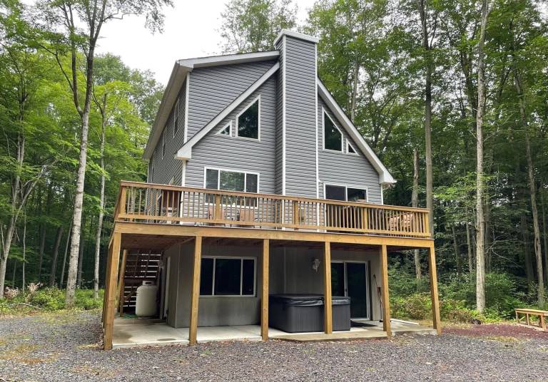 Chalet Albrightsville