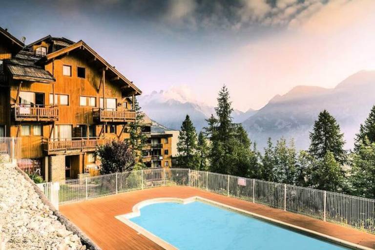 Rental apartment with pool — photo 3