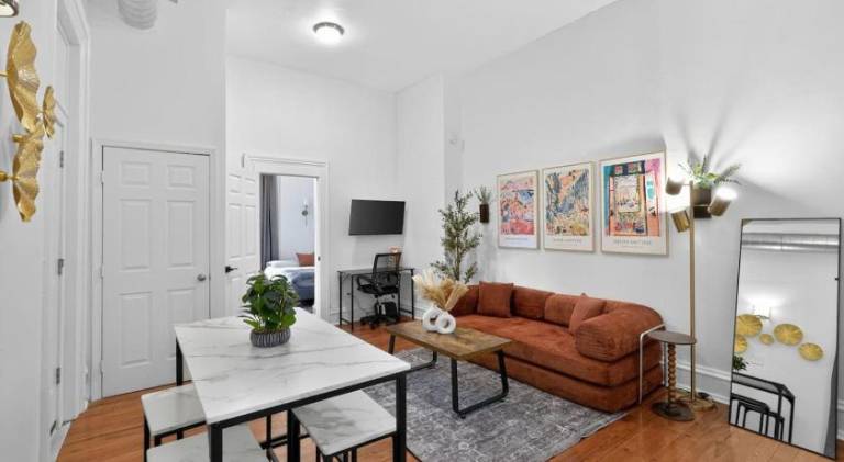 Apartment | Close to Liberty Place in Philadelphia, PA