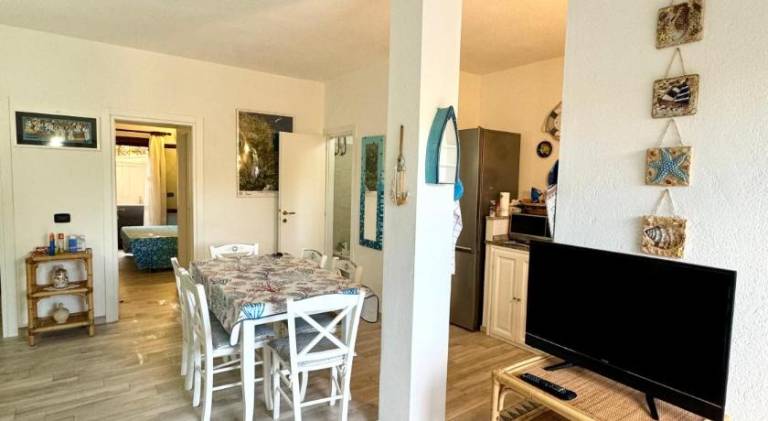 Holiday apartment with 2 rooms for 6 persons — photo 2