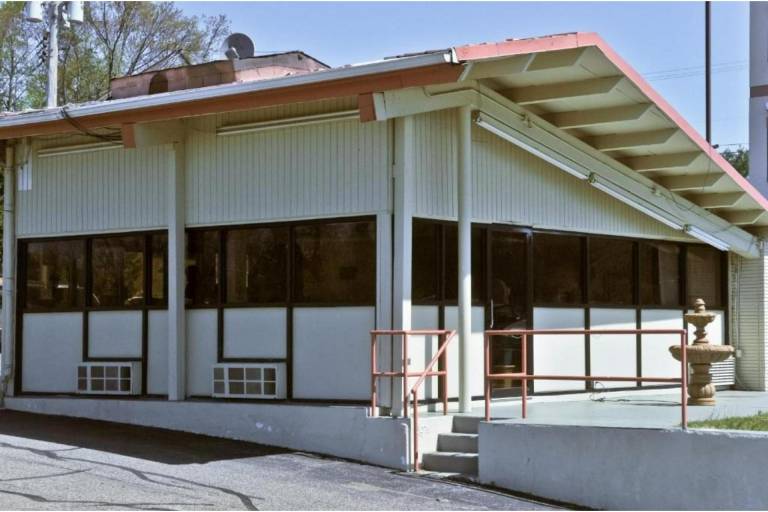 OYO 1002370 Village Inn — photo 4