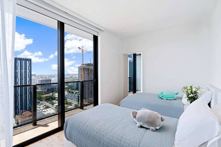 Dom Miami
