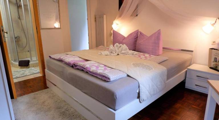 Fruhstuckspension Mayer Schiller