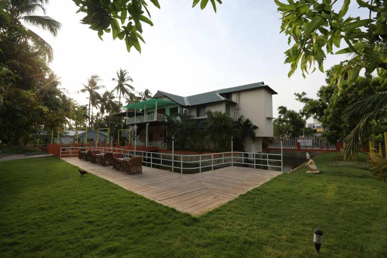 Resort  Kovalam