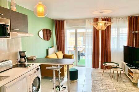 Holiday apartment with 1 room for 4 persons in Sète