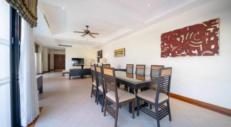 Big villa with pool | Pets are welcome — photo 4