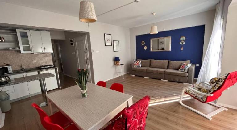 Rental apartment with 2 rooms for 6 persons — photo 2