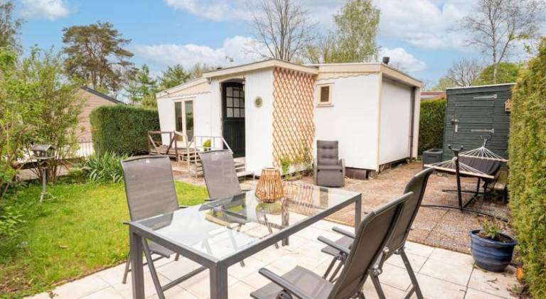 Vacation home with pool | Dogs allowed in Otterlo