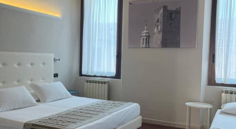 Residenza Accademia, MantegnaHotels in Mantua