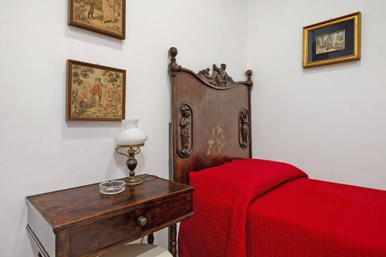 Dedicated room with fast internet | Next to Palermo Cathedral | City view | Pets allowed — photo 4