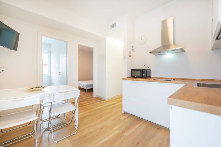 Apartment with patio | Sea view — photo 3