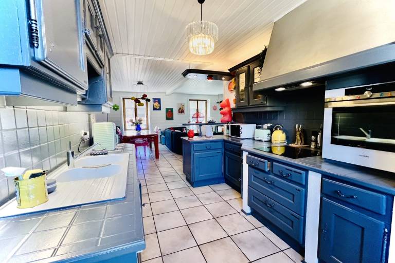 Apartment with 3 rooms for 5 persons — photo 3
