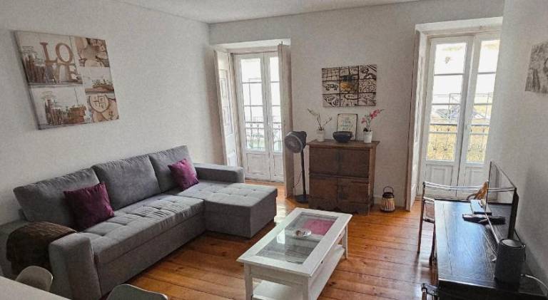 Apartment | Near São Jorge Castle | Perfect for remote work in Lisbon