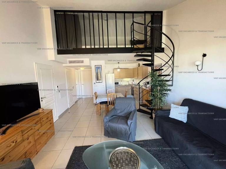 Seaside Residence - Large terrace, sea view, air conditioning, WIFI — photo 4