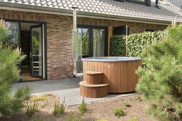 Luxury semi detached holiday home in a unique location