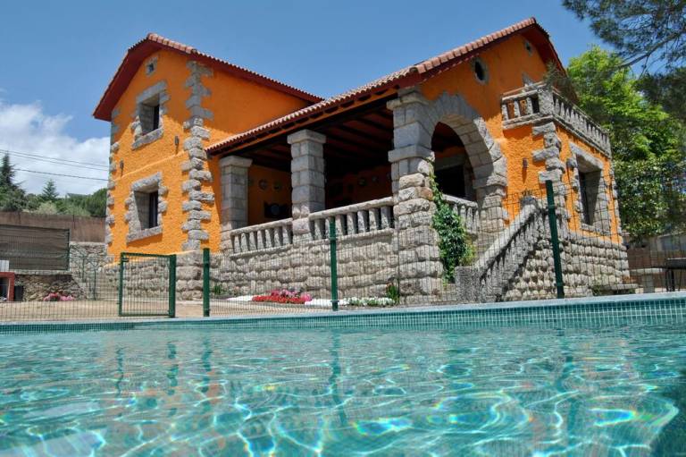 Casa Collado Mediano