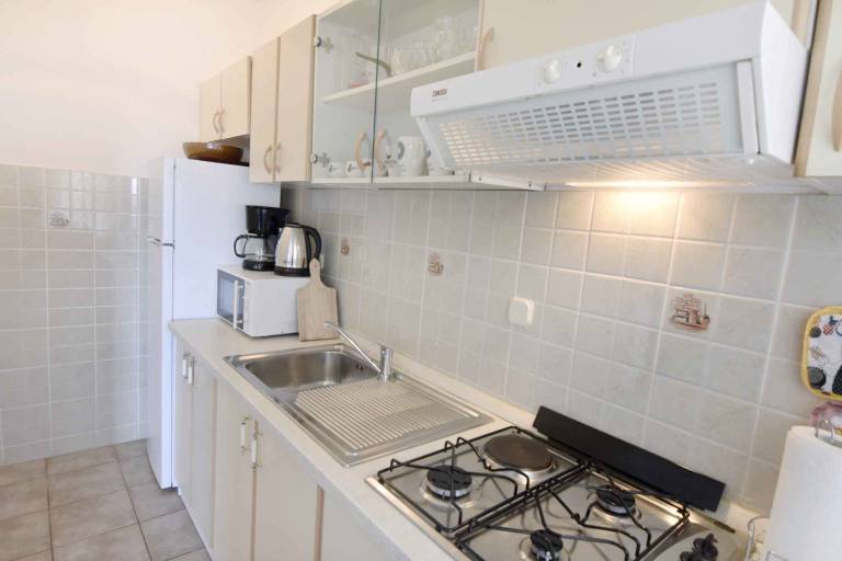 Holiday apartment with yard & barbecue — photo 5