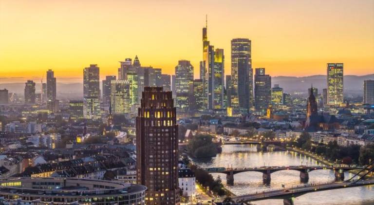 Main Plaza Suite Tower in Frankfurt Am Main