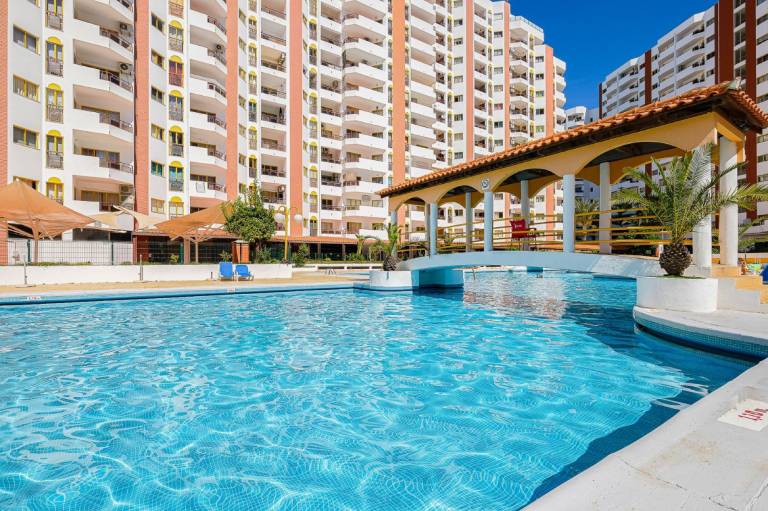 Holiday Apartment "Karol Vaz" with Balcony, Shared Pool & Wi-Fi — photo 3