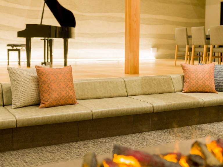 Vacation home with private pool, sauna & patio | Suitable for remote work — photo 3