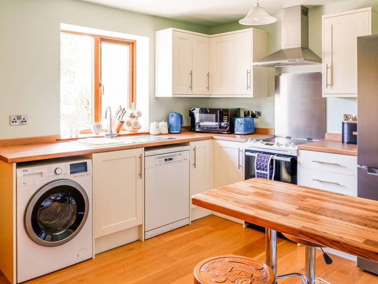 Children-friendly wonderful cottage with garden | Pets are welcome — photo 5
