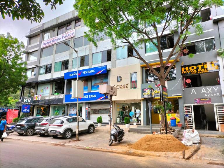 Hotel Divya Palace — photo 4