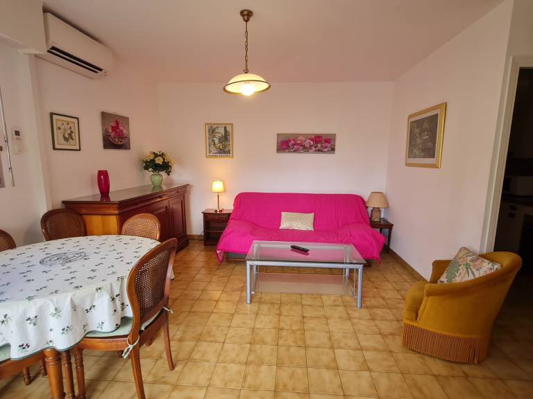 Holiday apartment with 1 room for 4 persons — photo 3