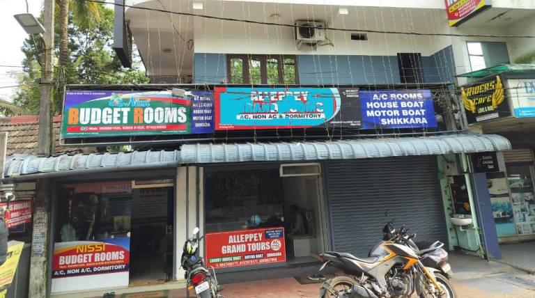 NISSI BUDGET ROOMS ALLEPPEY in Ambalapuzha