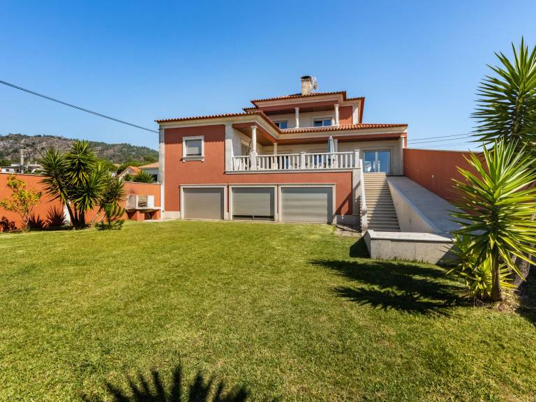 Ferienhaus in Esposende f&uuml;r max. 10 Personen am Atlantik